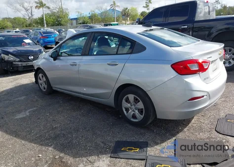 2017 Chevrolet Cruze Ls Auto z USA, uszkodzony, nr VIN 1G1BC5SM2H7269190
